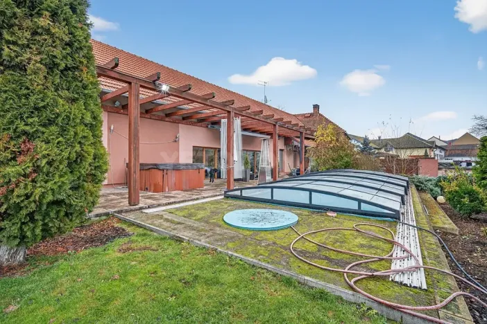 Prodej rodinného domu, Chotíkov, 280 m2