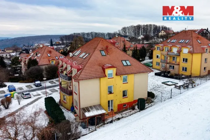 Prodej bytu 3+1, Zlín - Kudlov, Žlutá, 83 m2