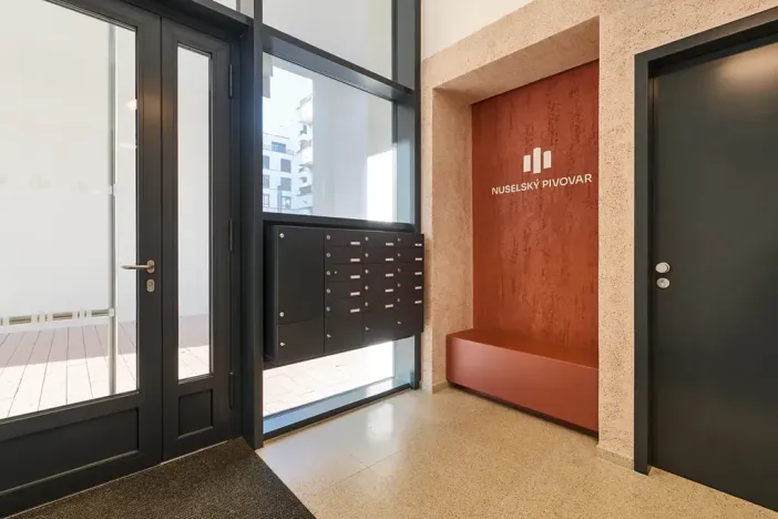 Pronájem bytu 2+kk, Praha - Nusle, Muzikova, 41 m2