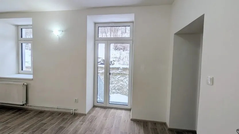 Pronájem bytu 2+kk, Peruc, U Koupaliště, 42 m2