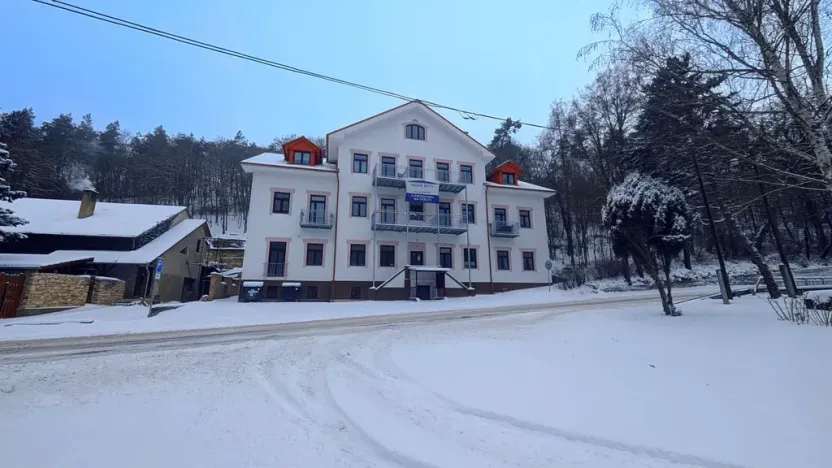 Pronájem bytu 3+kk, Peruc, U Koupaliště, 73 m2