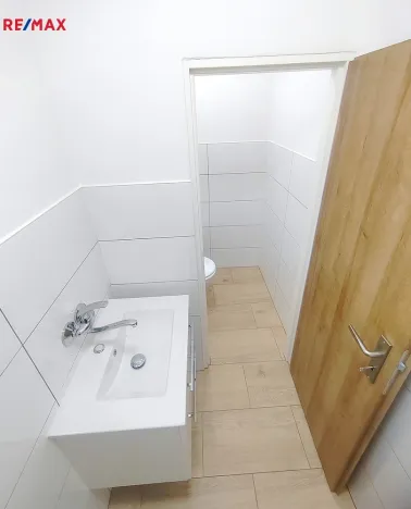 Pronájem kanceláře, Ostrava - Mariánské Hory, U Vodojemu, 88 m2