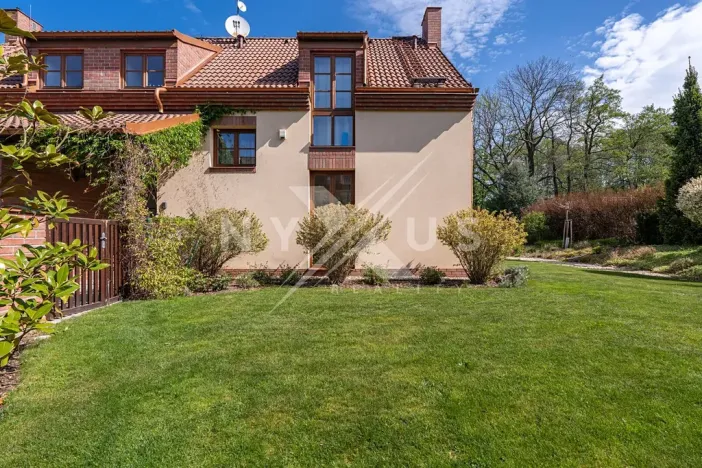 Prodej rodinného domu, Dobřejovice, 250 m2