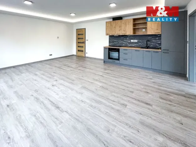 Pronájem bytu 2+kk, Letohrad, Václavské náměstí, 66 m2