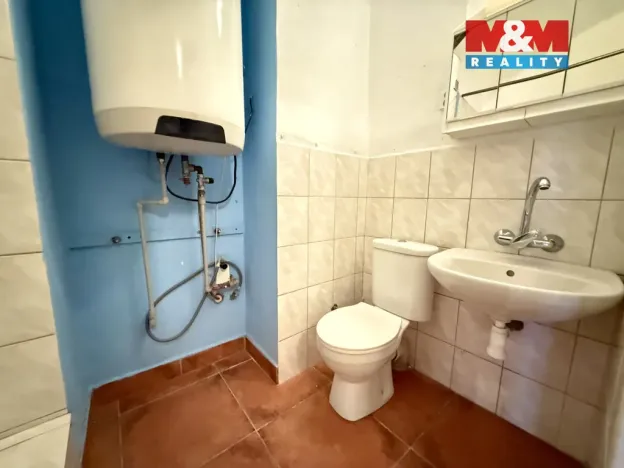 Pronájem bytu 1+1, Blatná, náměstí Míru, 55 m2