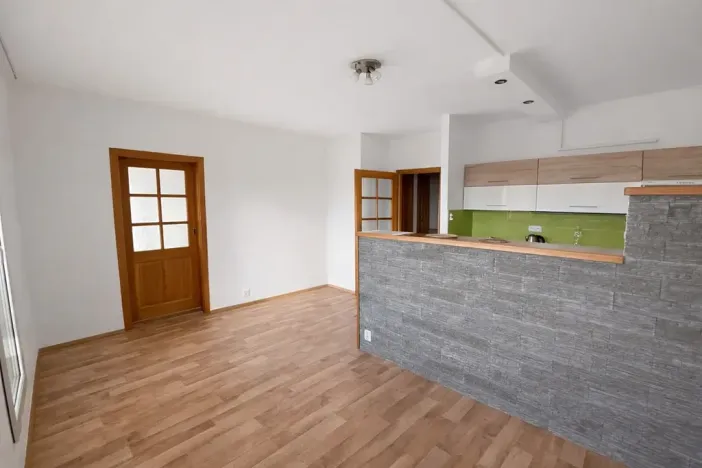 Pronájem bytu 2+kk, Brno, Krymská, 40 m2