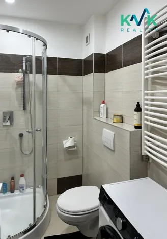 Pronájem bytu 2+kk, Karlovy Vary, Chebská, 42 m2