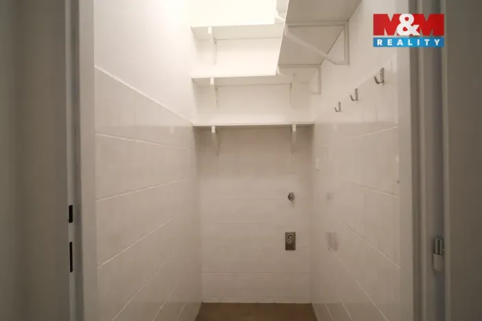 Pronájem bytu 2+kk, Nymburk, V Kolonii, 50 m2