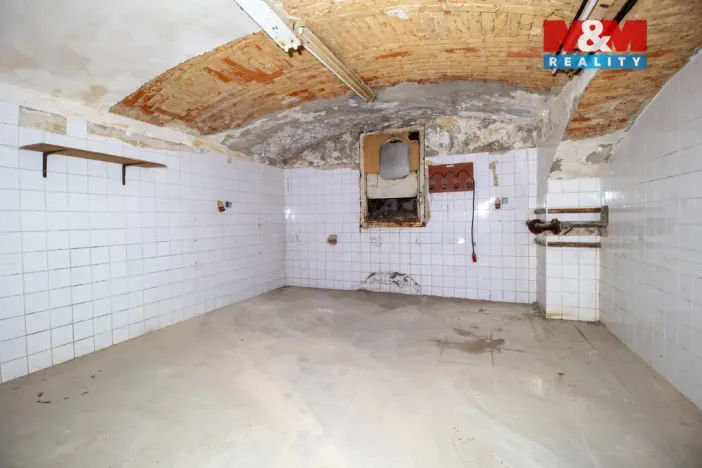 Pronájem, Praha - Žižkov, Havlíčkovo náměstí, 146 m2