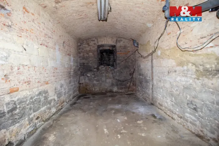 Pronájem, Praha - Žižkov, Havlíčkovo náměstí, 146 m2