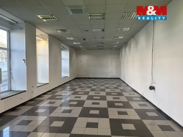 Prodej obchodního prostoru, Praha - Libeň, Sokolovská, 144 m2
