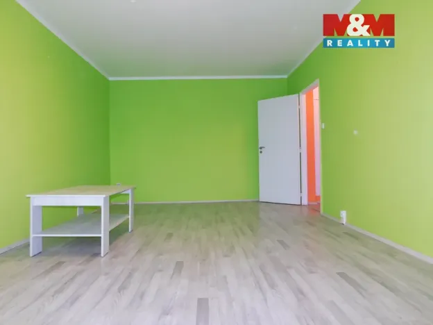 Pronájem bytu 1+1, Cheb, U Stadionu, 41 m2