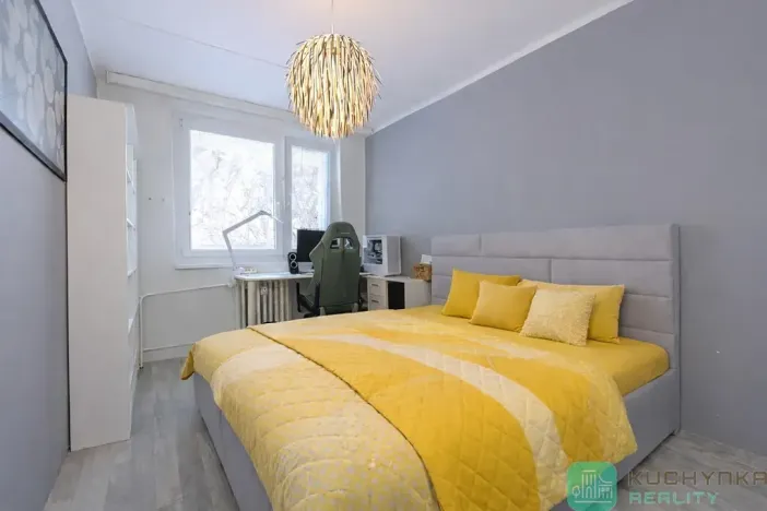 Prodej bytu 3+1, Dubí, Koněvova, 69 m2