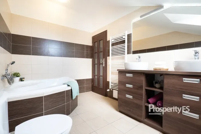 Prodej rodinného domu, Stehelčeves, V. Poláka, 132 m2