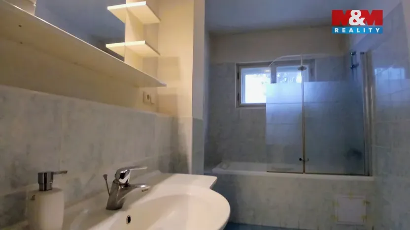 Pronájem bytu 3+1, Praha - Košíře, U Vojanky, 90 m2