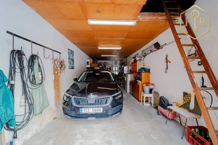 Prodej rodinného domu, Petrovice, 246 m2