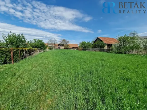 Prodej pozemku pro bydlení, Radslavice, 1836 m2