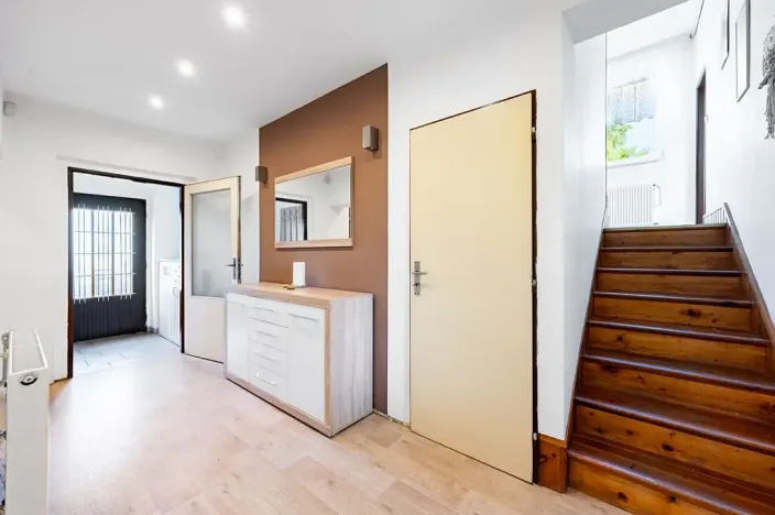 Prodej vícegeneračního domu, Jenštejn, 200 m2