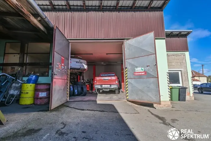 Prodej obchodního prostoru, Cetkovice, Velká Strana, 420 m2