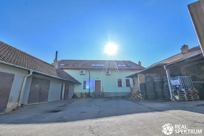 Prodej obchodního prostoru, Cetkovice, Velká Strana, 420 m2