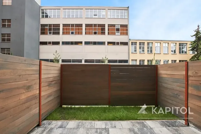 Pronájem bytu 3+kk, Praha - Vysočany, Kolbenova, 66 m2