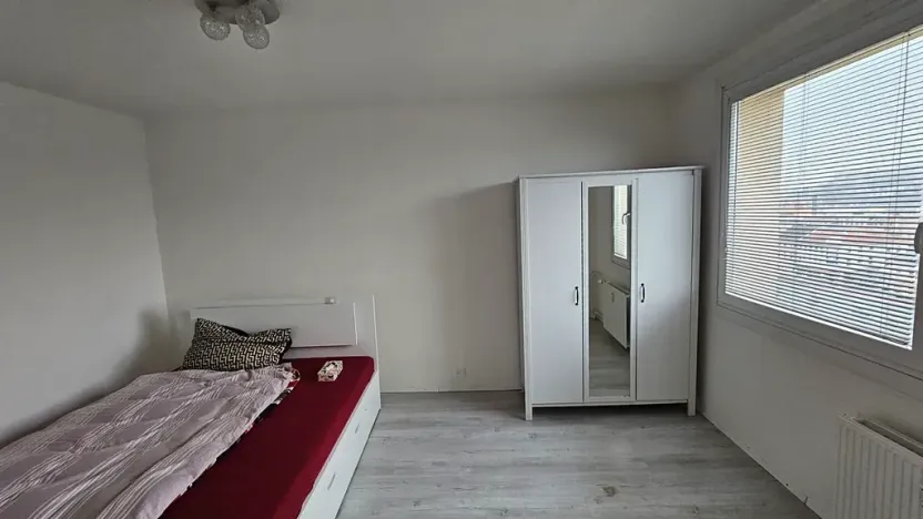 Pronájem bytu 1+1, Teplice, Antala Staška, 35 m2