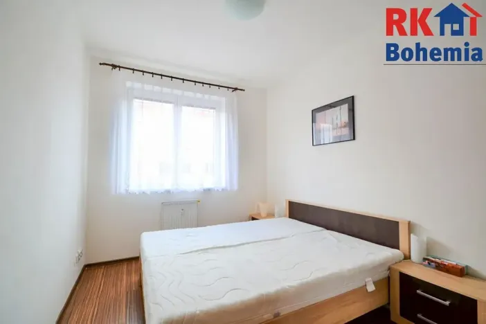 Pronájem bytu 2+kk, Šestajovice, Komenského, 46 m2