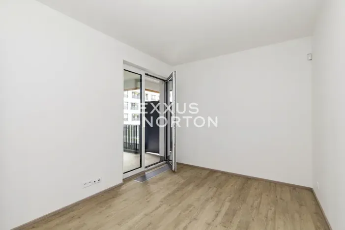 Pronájem bytu 2+kk, Praha - Hloubětín, Poděbradská, 60 m2