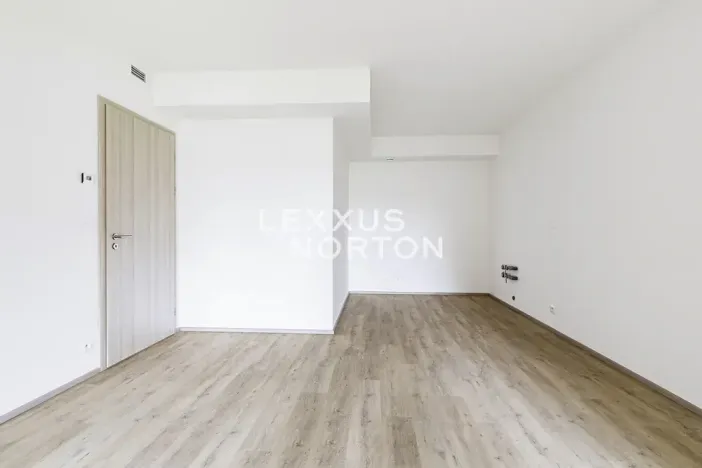 Pronájem bytu 2+kk, Praha - Hloubětín, Poděbradská, 60 m2