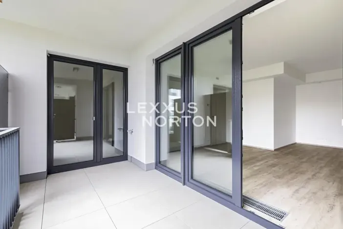 Pronájem bytu 2+kk, Praha - Hloubětín, Poděbradská, 60 m2