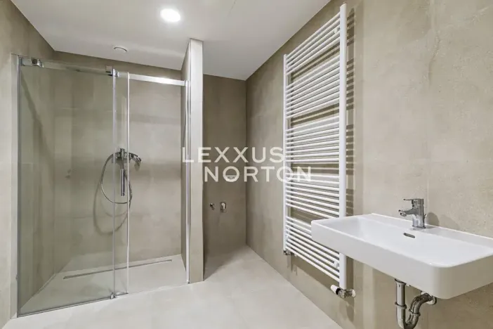 Pronájem bytu 2+kk, Praha - Hloubětín, Poděbradská, 60 m2