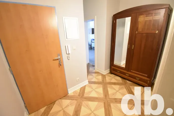 Prodej bytu 2+kk, Karlovy Vary, Svahová, 116 m2