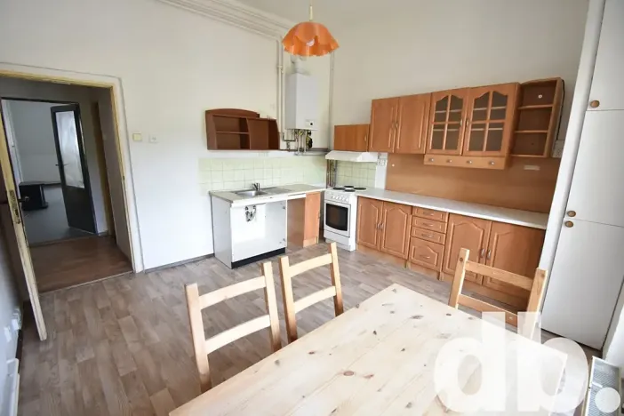 Prodej bytu 3+1, Kraslice, nám. T. G. Masaryka, 95 m2