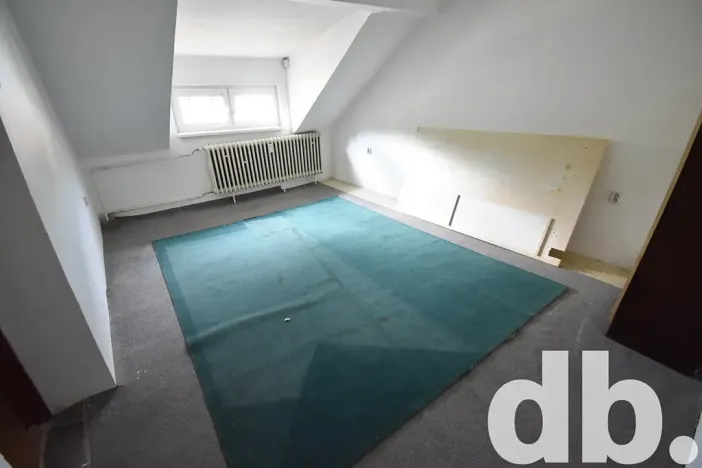 Prodej bytu 3+1, Kraslice, nám. T. G. Masaryka, 95 m2