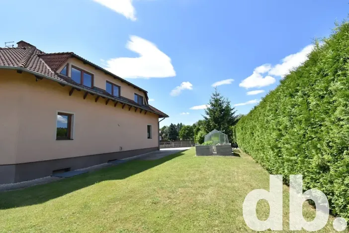 Prodej rodinného domu, Sadov, 366 m2