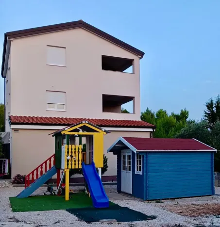 Prodej bytu 3+1, Vir, Chorvatsko, 68 m2