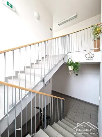 Pronájem bytu 3+kk, Pečky, V Kaštánkách, 92 m2