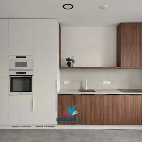 Pronájem bytu 2+kk, Teplice, Novosedlická, 44 m2