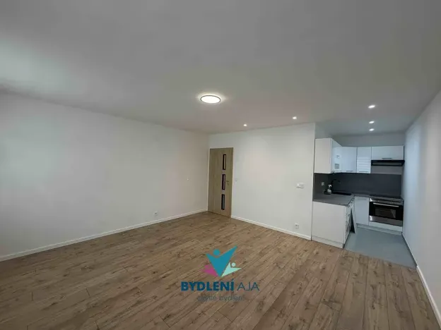 Pronájem bytu 2+kk, Ústí nad Labem, Anežky České, 49 m2