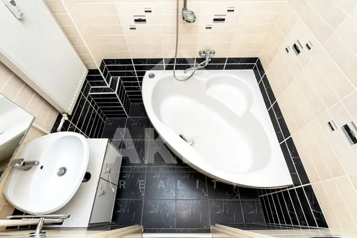 Prodej bytu 2+kk, Praha - Střešovice, Za Hládkovem, 47 m2