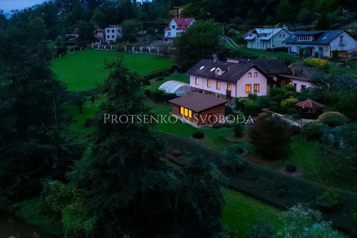 Prodej chalupy, Ledečko, 257 m2