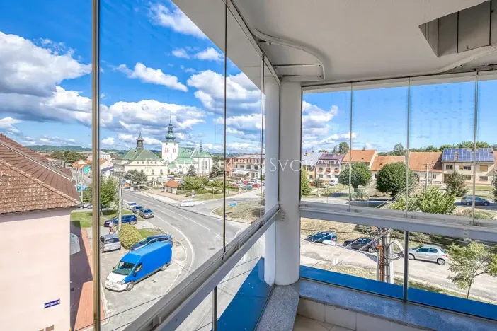 Prodej vícegeneračního domu, Křižanov, Benešovo náměstí, 530 m2