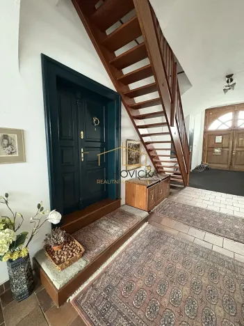 Pronájem bytu 3+kk, Žebrák, Náměstí, 88 m2