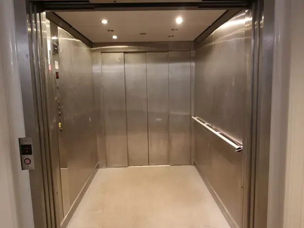 Prodej výrobních prostor, Rozsíčka, 1800 m2