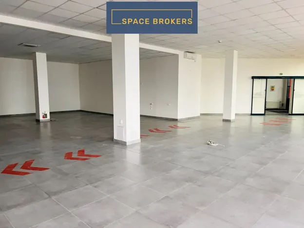 Pronájem skladu, Praha, 1290 m2