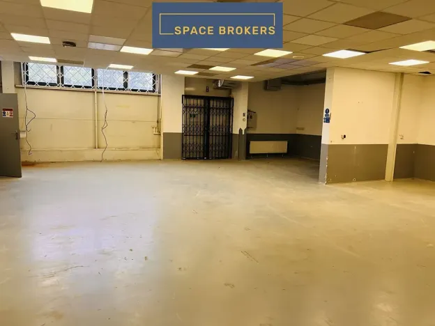 Pronájem skladu, Praha, 1290 m2