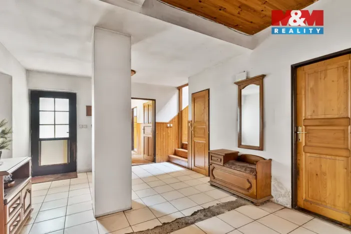 Prodej rodinného domu, Březno, 247 m2