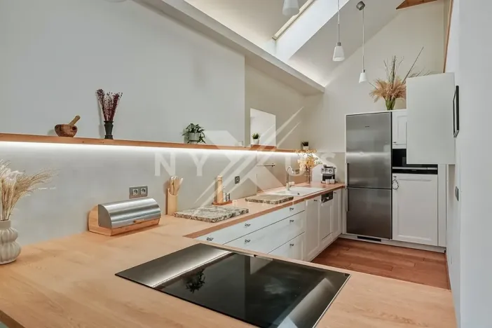 Prodej rodinného domu, Praha - Kyje, Hodějovská, 308 m2