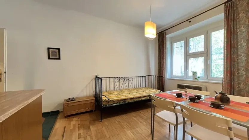 Pronájem bytu 2+kk, Praha - Holešovice, Komunardů, 50 m2