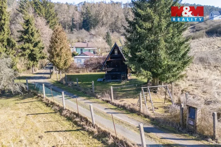 Prodej chaty, Chrást, 17 m2